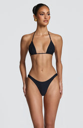 XS