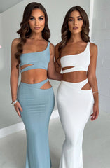 XS