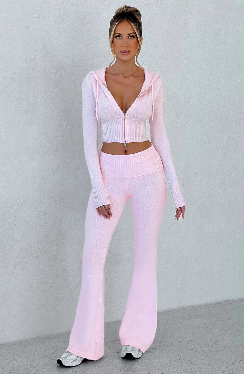 XS