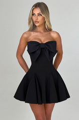 XS