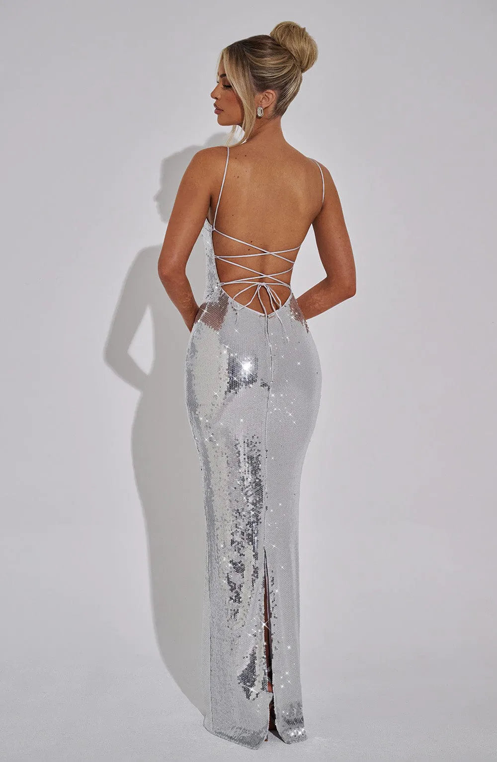 XS