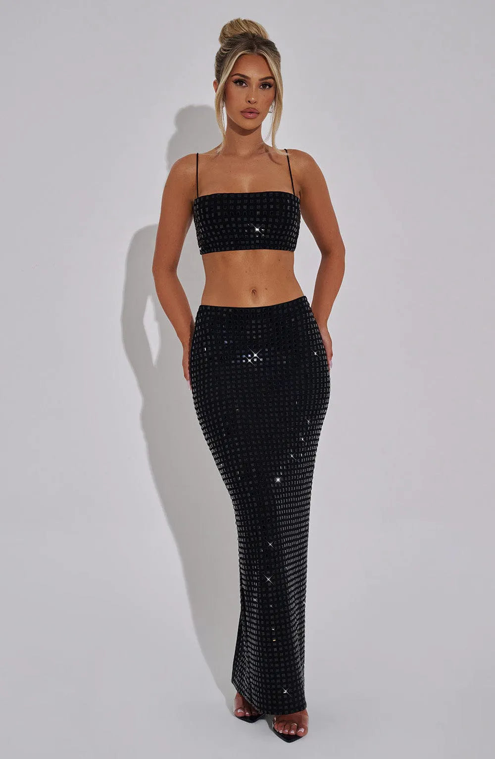XS