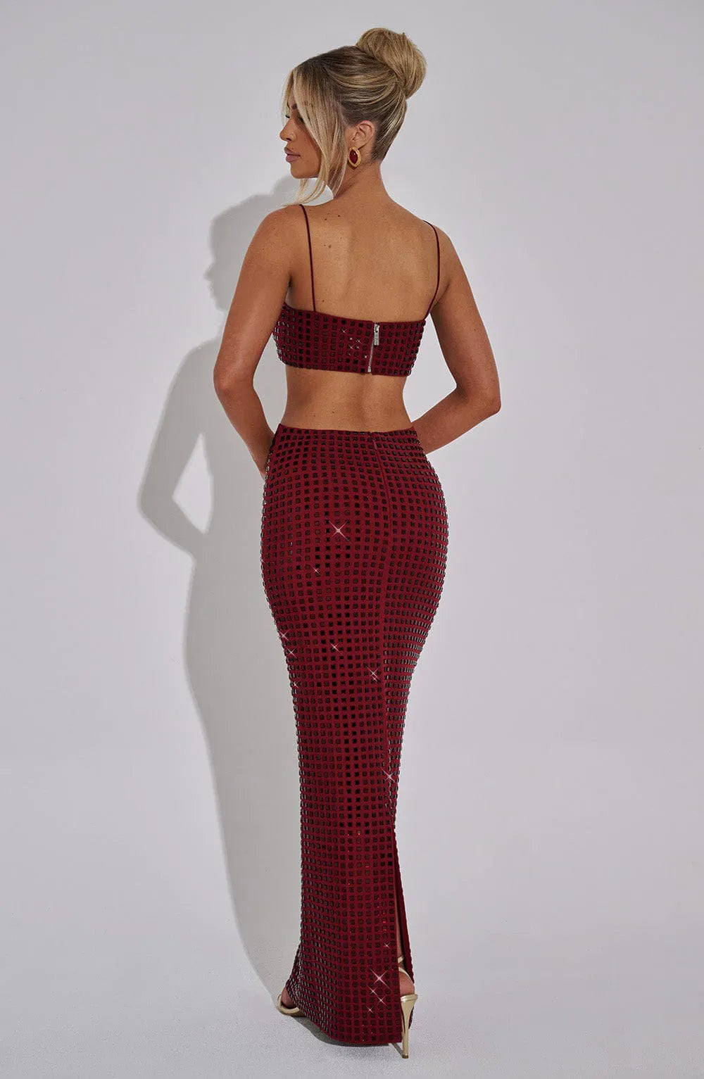 XS