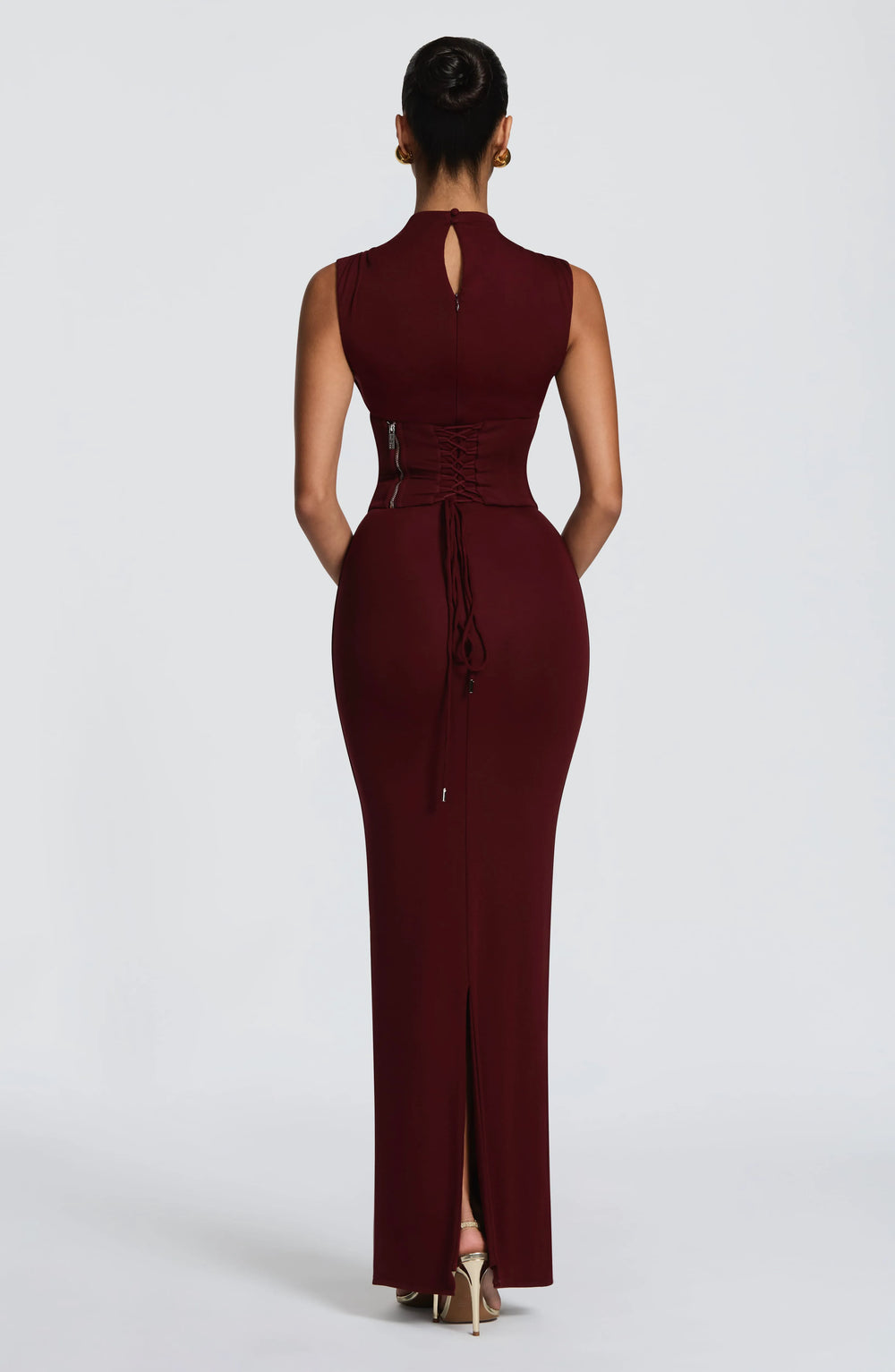 XS
